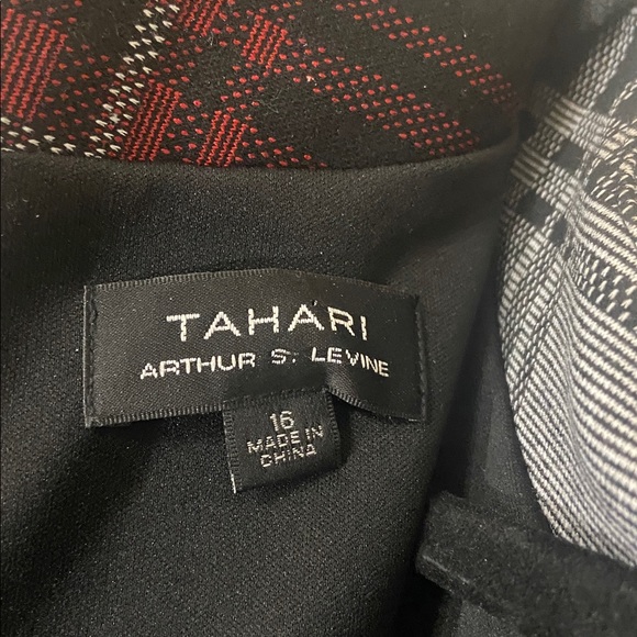 TAHARI Plaid Dress - Picture 10 of 13